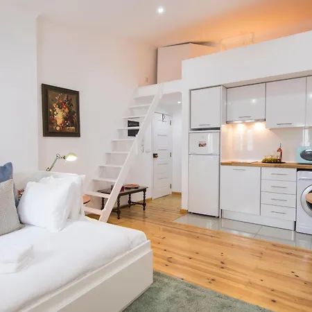 Vintage Flat In Graca شقة *