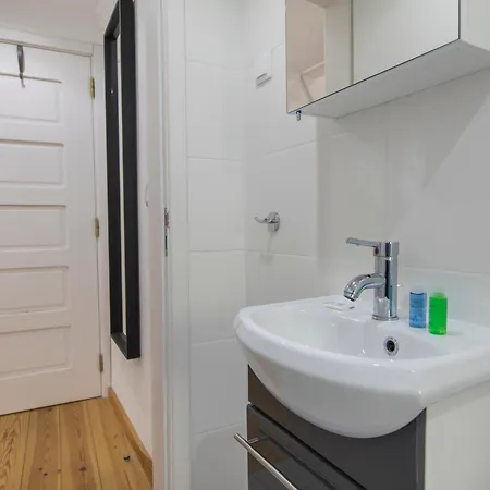 Vintage Flat In Graca Apartament *